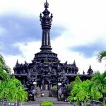 lemari pakaian denpasar